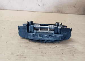 Klamka prawy przód przednia prawa Audi A3 8P LY9B 4B0839885 3