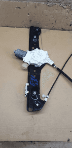 Mechanizm podnośnik szyby lewy przód BMW  E90 3