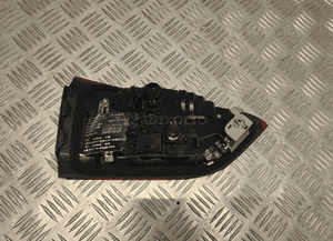 Bmw F48 lampa klapy prawy tył 2760686 8