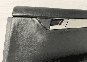 MERCEDES W204 2010 RHD Tylny prawy panel drzwiowy boczek A2044406135 2