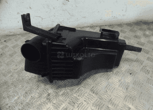 Obudowa filtra powietrza suzuki SX4 1,9 ddis 2008R 2