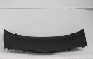 Osłona tapicerka listwa plastikowa klapy bagażnika PEUGEOT 308 H/B 2007-2013 1