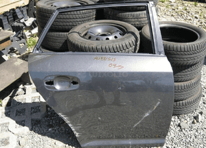 Toyota avensis kombi drzwi tylne 08-