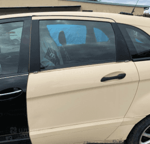 MERCEDES b 245 drzwi prawe lewe przód tył szyba zamek listwa klamka b180 b200 b150 3