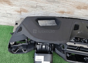 Deska konsola poduszki bmw 5 G30 G31 F90 M5 2