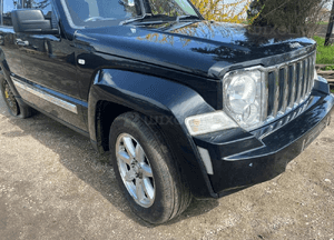 Jeep cherokee liberty kk 2.8CRD kpl przód oryginał ładny stan 14