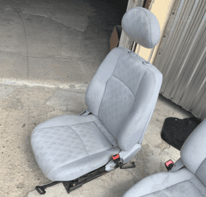 MERCEDES C 203 fotel przód przedni fotele lewy prawy materiałowy 8