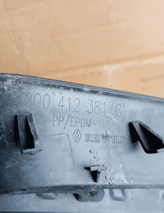 Kratka zderzaka lewy przód przednia lewa Grill Renault Megane II 8200412381 3