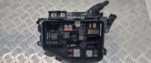 Mercedes W177 skrzynka bezpieczników A1775404707 6
