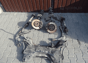 Mcperson zwrotnica prawa lewa peugeot 3008 i 1