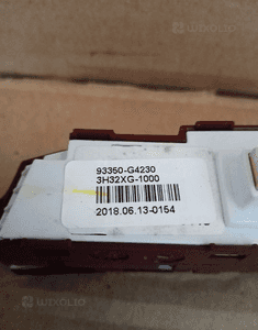 Przełącznik DTC Hyundai I30 III 93350-G4230 2018r 3