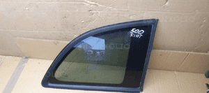Szyba prawy tył tylna prawa karoseryjna Fiat 500 AS3 07r 2