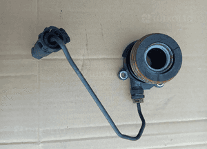 Alfa Romeo 159 1.9 JTD wysprzęglik łożysko sprzęgła 1