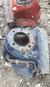 Mazda 323  323f BJ  Premacy Kielich przód przedni mocowanie nadkole 2