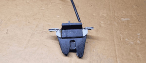 Zamek klapy bagażnika tył tylny VW FOX 5Z6827505T 3