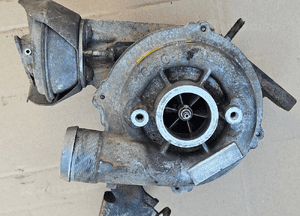 Peugeot 407 Citroen C5 C4 2.0 HDI turbosprezarka 136KM 9654919580 1