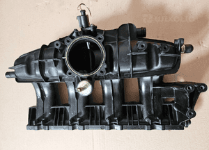 Audi A6 C6 2.0 TFSI kolektor ssący 06F133201P 2