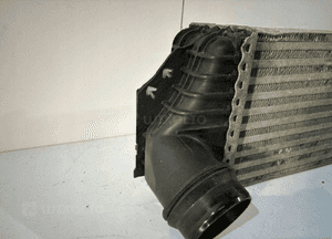 BMW 5 F10 / F11 Intercooler 7805629 - 14036 4