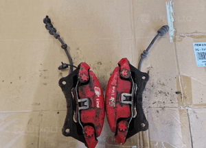 audi A4 B8 A5 8T zaciski przednie 320mm SVAP komplet 3