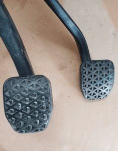 Pedały pedał hamulca sprzęgła BMW I E87 6751665 678711 5