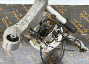 BMW 5 E60 E61 Zwrotnica piasta tył Lewy - 16275 4