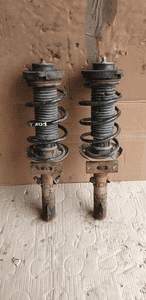 Amortyzator mcperson lewy prawy przód przedni VW FOX 5