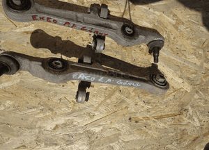 SEAT EXEO WAHACZ GORA DÓŁ LEWY PRAWY 4