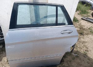 Drzwi lewy tyl mercedes W251 r-klasa 1