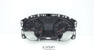 Vw golf sportsvan 2013- zegary licznik 18350KM 517920740D 1