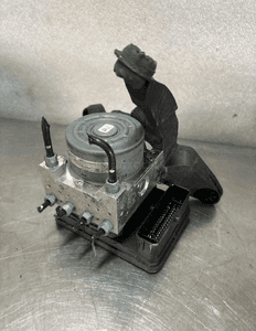 POMPA ABS BMW 2 F46 6878050 ORG FV 1