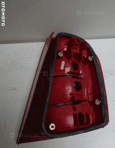 Lampy tylne lewa prawa SKODA FABIA 3