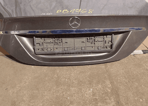 Klapa tylna mercedes cls W219 sedan kompletna 2