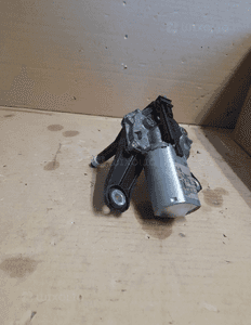 SILNICZEK WYCIERACZKI TYŁ OPEL nr 53011112 / 09132802 4