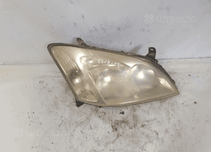 Lampa przednia prawa przód prawo toyota corolla E12 4