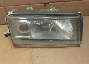 Lampa prawa reflektor prawy skoda octavia 1 i 1U 96-00 2