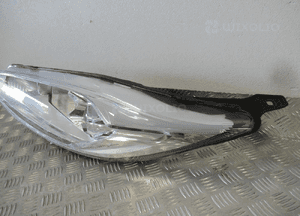 Lampa przednia przód lewa ford fiesta MK7 lift 2012-2017 9