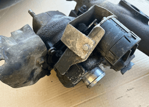 Turbosprężarka turbo 4H2Q-6K682-CJ Land Rover Discovery 3 III / Range Rover Sport 2.7 TDV6 1