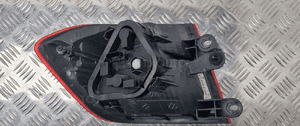 Bmw F30 lampa prawa tylna w błotnik 7259894 8