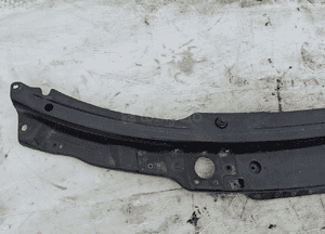Range rover L322 3.6 TDV8 osłona pasa przedniego górnego 7H42-297S12-BA 2