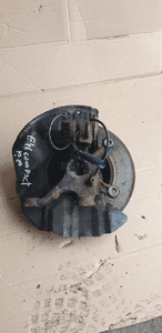 Zwrotnica piasta prawy przód przednia prawa BMW E46 3