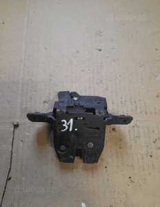 Zamek klapy tył opel astra j iv hb nr 13500195 1
