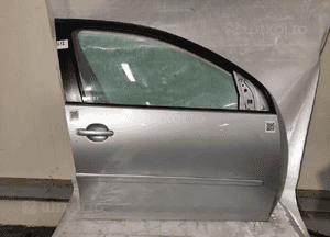 Drzwi przód przednie prawe vw volkswagen golf 5 LA7W srebrny 5D 5 drzwi hb 1