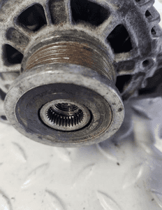 Opel adam corsa meriva astra 12-19 B14XER 31TYS alternator 1.4B 13579663 4