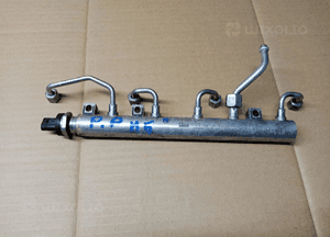 Listwa wtryskowa rurki czujnik BMW M5 G30 F90 4.4 V8 0261547002 7852402 2