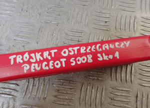 Trójkąt ostrzegawczy peugeot 3