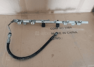 Listwa wtryskowa paliwa BMW E39 2.5i 1