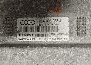 Audi A3 Octavia  VW Golf Seat Leon 1.6 8V  komputer sterownik silnika 06A906033J 2