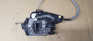 Zamek drzwi lewy przód przedni lewy Mercedes GL X166 W166 A0997200935 3