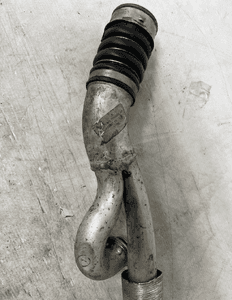 BMW e90 e92 E91 335i n54b30a N54 przewód rura intercoolera 7556552 2