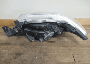 Lampa przednia przód prawa toyota hilux vii 7 lift 2013-2015 rok 5